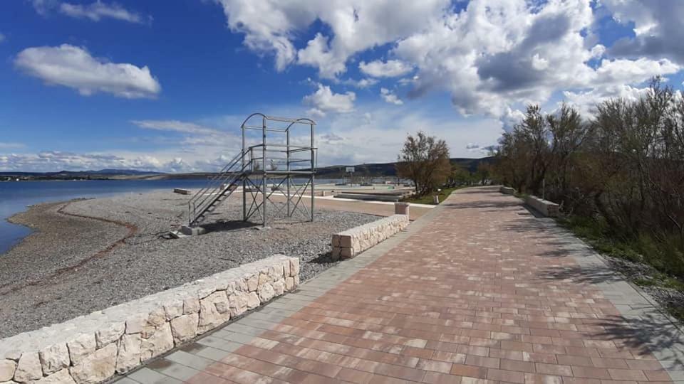 Apartments Zile Starigrad Paklenica Exteriör bild